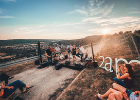 Acoustic & Wine | So. 12.07.2026